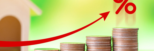 Wie finanziere ich mein Eigenheim, wenn die Zinsen steigen?